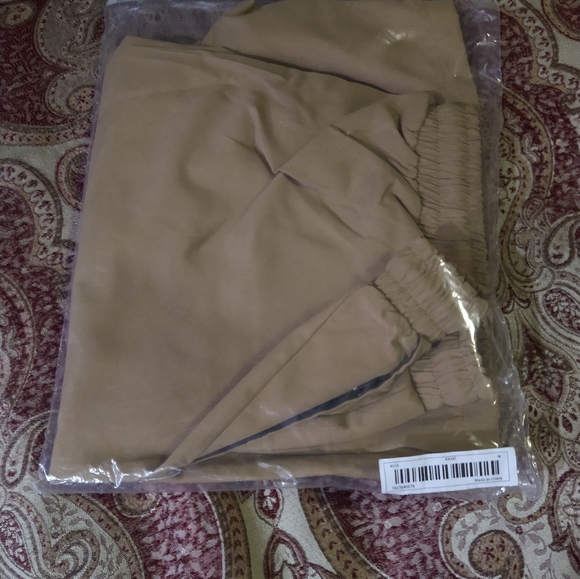 Size M mens khaki casual drawing string shorts - Picture 6 of 11